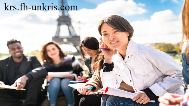 5 Program Beasiswa Paling Menarik untuk Kuliah di Prancis